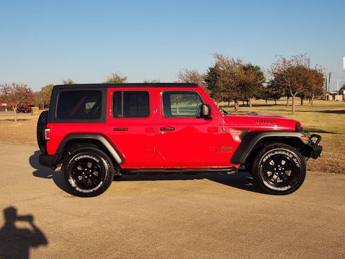 Used 2020 Jeep Wrangler Unlimited Sport image 7