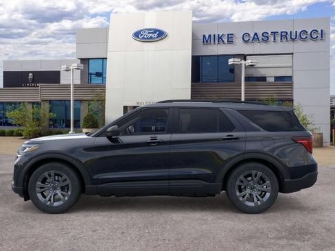 New 2026 Ford Explorer Active w/ Active Comfort Package AWD/4WD image 3