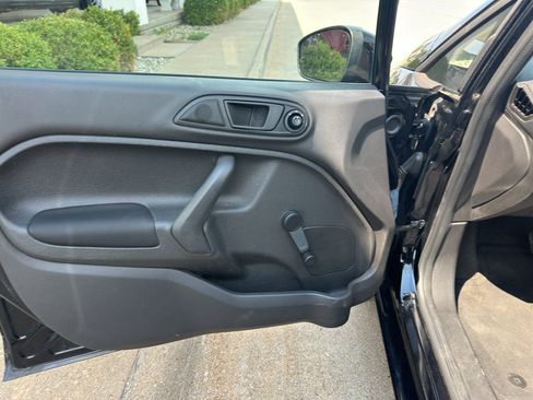Used 2019 Ford Fiesta S FWD image 13