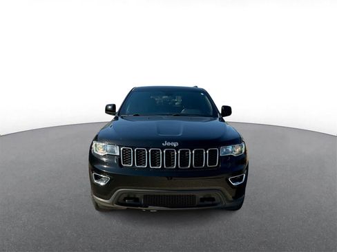 Certified 2020 Jeep Grand Cherokee Laredo image 3