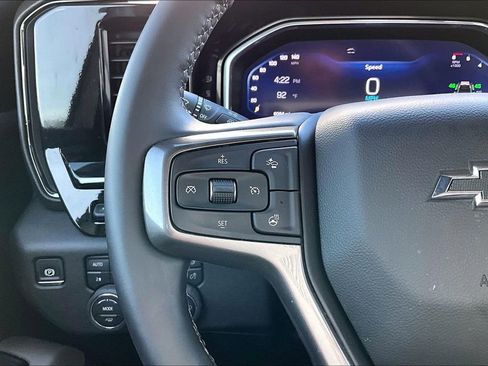 Used 2026 Chevrolet Silverado 2500 ZR2 AWD/4WD image 24