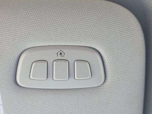 Certified 2025 Ford Explorer Active w/ Active Comfort Package image 24