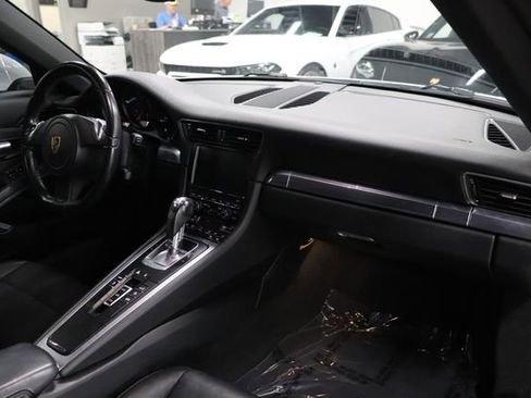 Used 2016 Porsche 911 Carrera RWD image 18