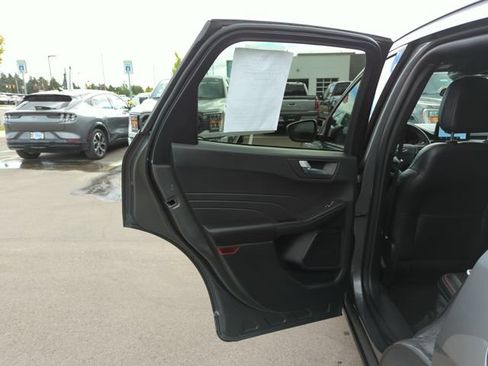 Certified 2025 Ford Escape ST-Line AWD/4WD image 21