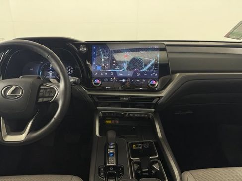 Used 2025 Lexus TX 350 AWD w/ Technology Package image 37