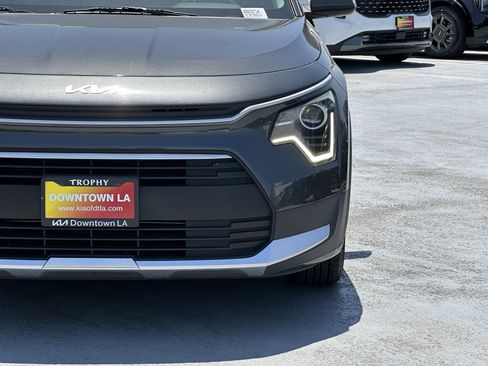 Certified 2023 Kia Niro LX FWD image 12