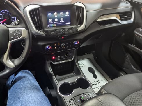 Used 2018 GMC Terrain SLE w/ Driver Convenience Package AWD/4WD image 23