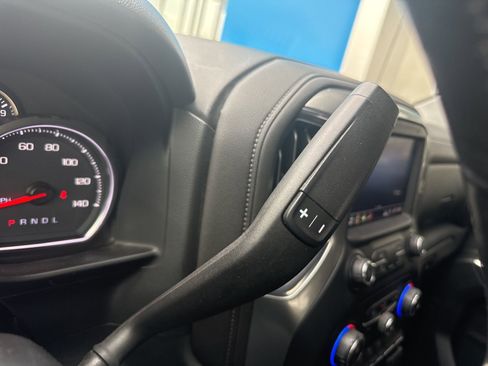 Used 2019 Chevrolet Silverado 1500 LT w/ All-Star Edition image 34