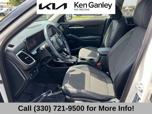 Certified 2024 Kia Seltos S AWD/4WD image 40