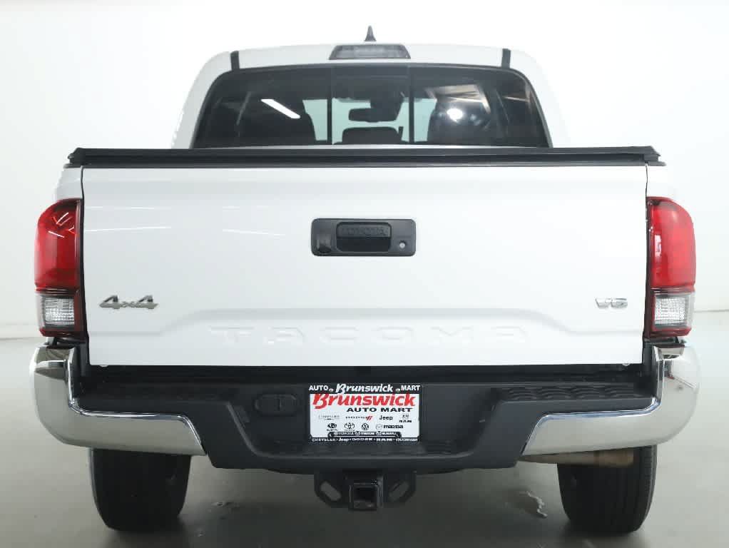 Certified 2023 Toyota Tacoma SR5 AWD/4WD image 41