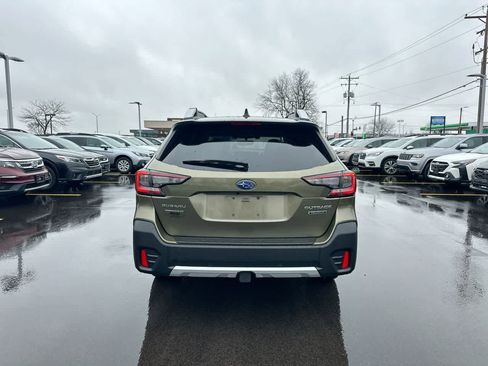 Certified 2022 Subaru Outback Touring w/ Popular Package #2 image 12