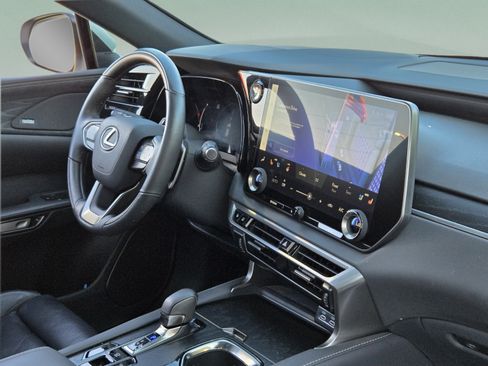 Used 2023 Lexus RX 350 FWD w/ Cold Area Package image 27