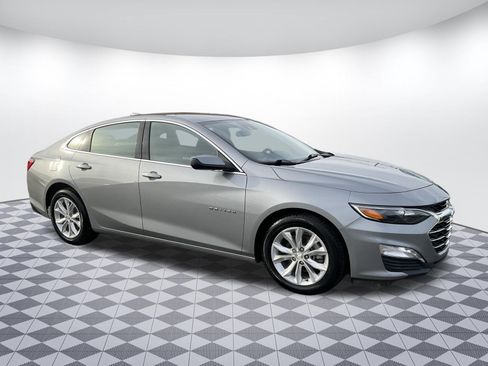 Used 2023 Chevrolet Malibu LT image 1