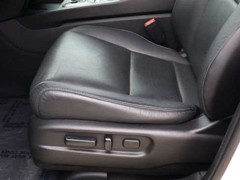 Used 2024 Honda Passport EX-L image 15