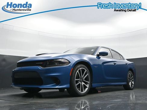 Used 2022 Dodge Charger R/T w/ Plus Group RWD image 28