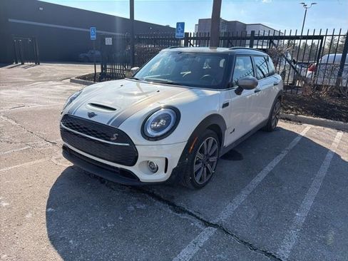 Used 2023 MINI Cooper Clubman S image 1