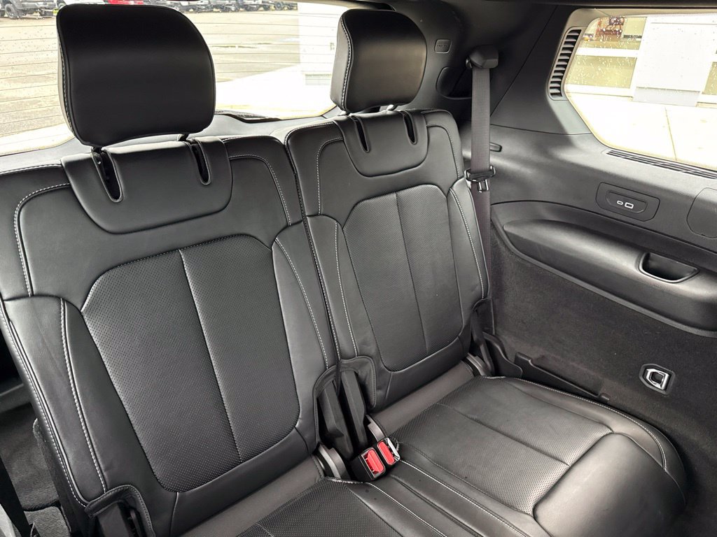Used 2021 Jeep Grand Cherokee L Overland w/ Luxury Tech Group IV AWD/4WD image 33