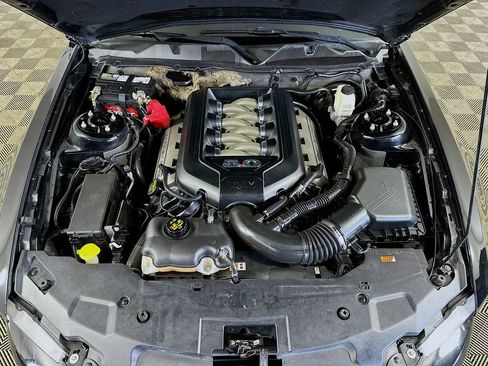 Used 2012 Ford Mustang GT Premium w/ GT Coupe Accessory Pkg 5 image 33