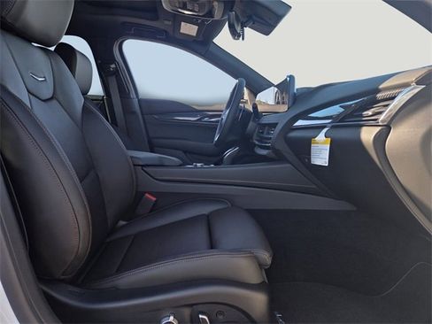 New 2026 Cadillac CT5 V image 14