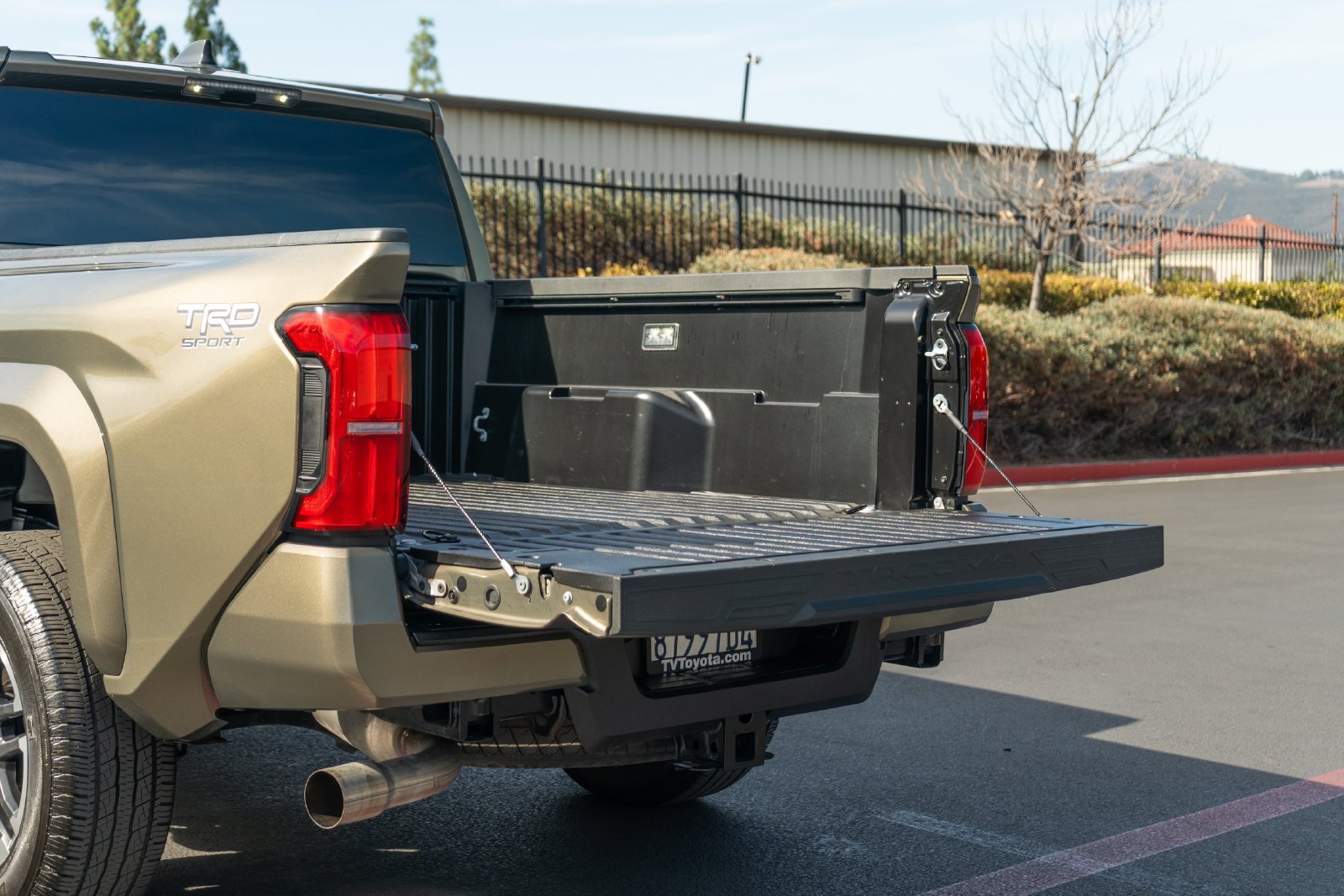 Certified 2025 Toyota Tacoma TRD Sport AWD/4WD image 16