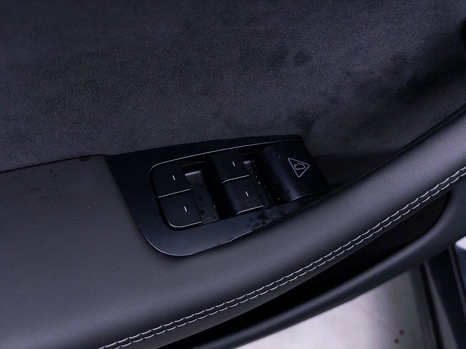 Used 2026 Tesla Model Y 2WD image 17