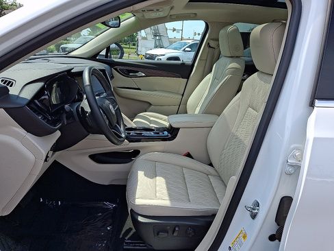 Used 2021 Buick Envision Avenir AWD/4WD image 13