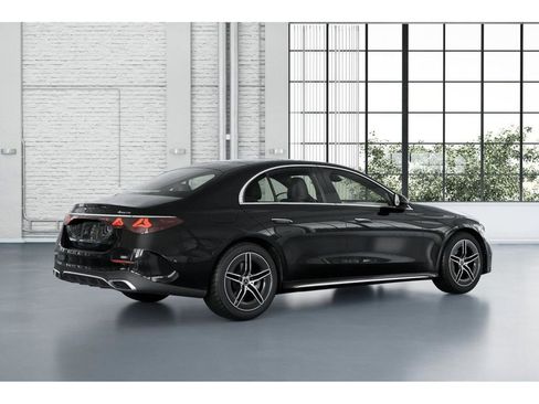 New 2026 Mercedes-Benz E 350 4MATIC Sedan image 20