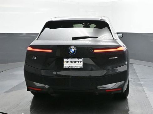 New 2025 BMW iX xDrive50 image 11