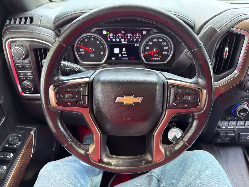 Used 2021 Chevrolet Silverado 1500 High Country w/ Technology Package AWD/4WD image 34