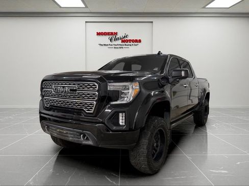 Used 2019 GMC Sierra 1500 Denali w/ Denali Ultimate Package AWD/4WD image 3