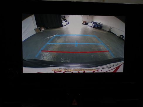 Used 2025 Toyota Corolla LE FWD image 22