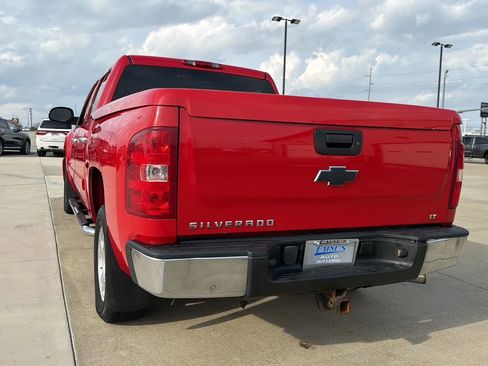 Used 2008 Chevrolet Silverado 1500 LT w/ Towing Package image 16