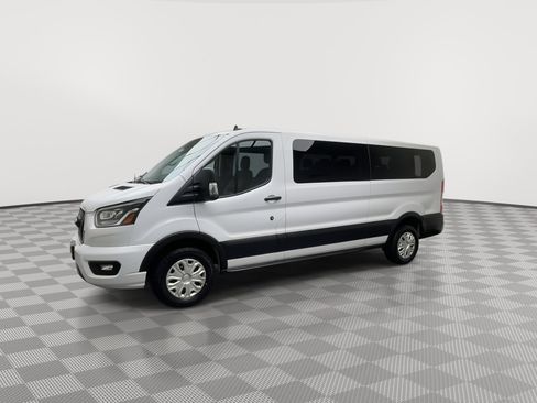Used 2023 Ford Transit 350 XLT image 32