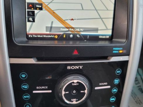 Used 2011 Ford Edge Limited w/ 302A Rapid Spec Order Code image 19