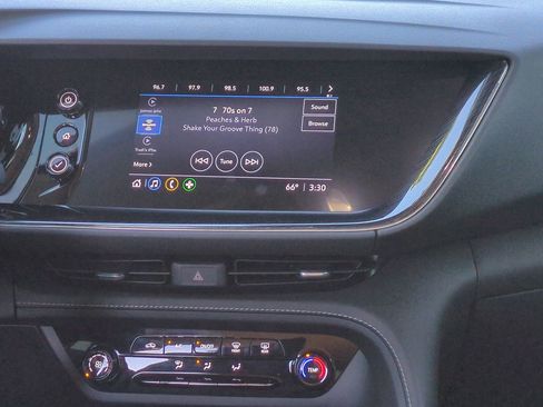 Used 2023 Buick Envision Preferred image 16