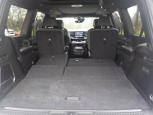 New 2026 Jeep Grand Wagoneer Limited image 11