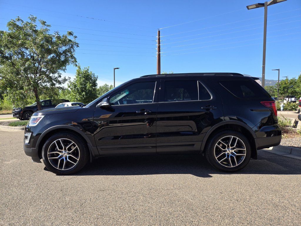 Used 2016 Ford Explorer Sport w/ Equipment Group 401A AWD/4WD image 8