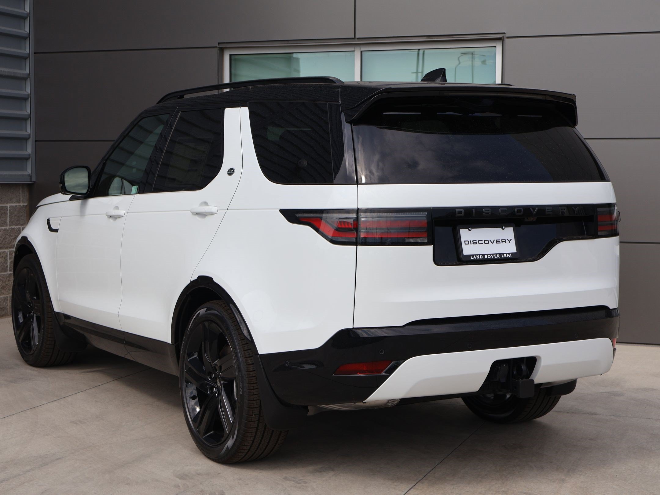 New 2026 Land Rover Discovery Dynamic SE AWD/4WD image 8