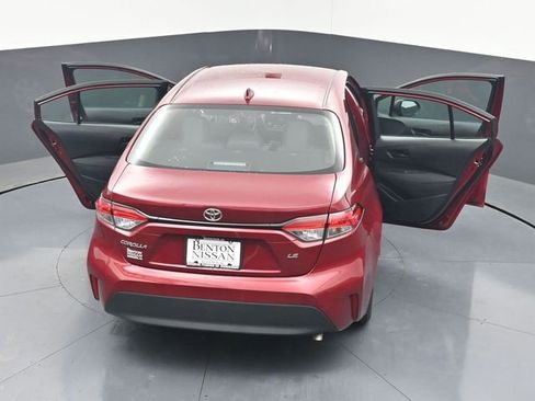 Used 2025 Toyota Corolla LE FWD image 46