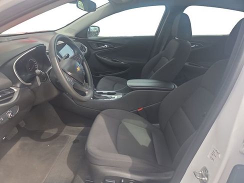 Used 2024 Chevrolet Malibu LT FWD image 9