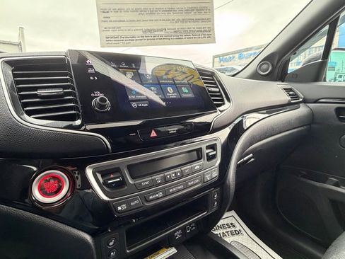 Certified 2023 Honda Passport Elite image 13