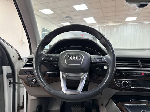 Used 2019 Audi Q7 3.0T Prestige image 22