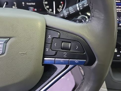 Certified 2024 Cadillac XT6 Premium Luxury AWD/4WD image 21