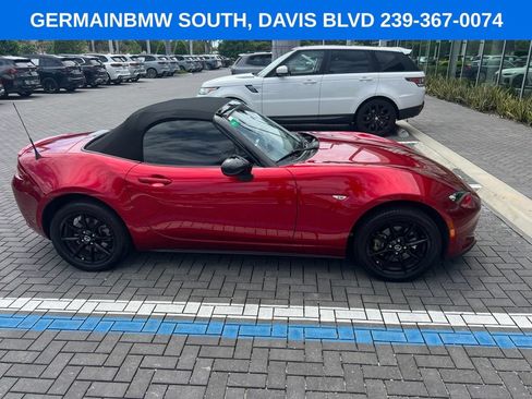 Used 2021 MAZDA MX-5 Miata Sport RWD image 16
