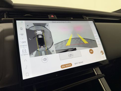 New 2026 Land Rover Range Rover Velar Dynamic SE image 24