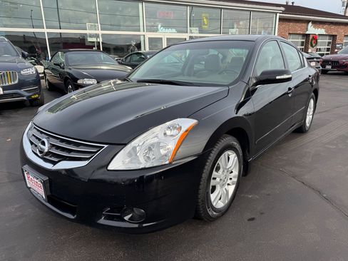 Used 2011 Nissan Altima 2.5 SL w/ 2.5SL Pkg image 1