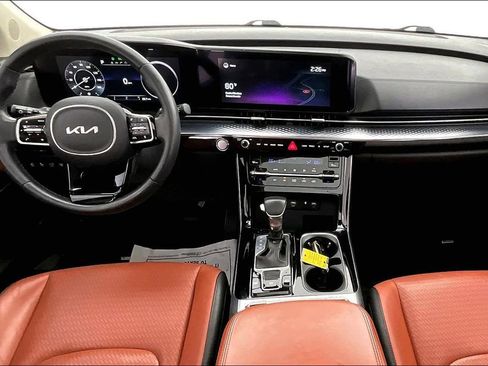 Used 2022 Kia Carnival SX Prestige image 20