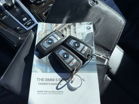 Used 2015 BMW 528i Sedan image 42