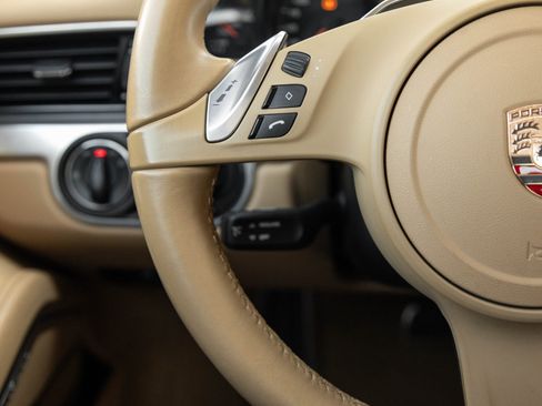 Certified 2013 Porsche 911 Carrera 4S image 15