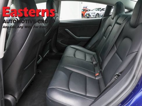 Used 2018 Tesla Model 3 Long Range AWD/4WD image 16